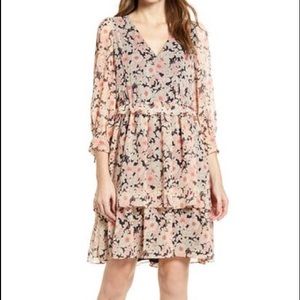 Tommy Hilfiger Flowy floral dress SZ M 🌸💐